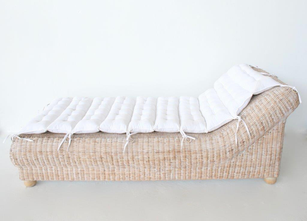 White Washed Rattan Day Bed & Cushion